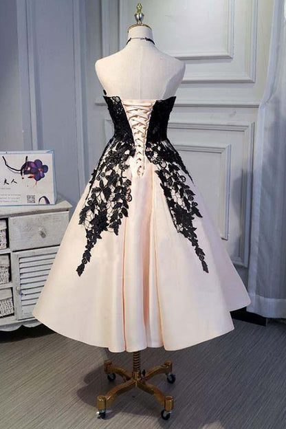 Black Lace A-line Satin Sweetheart Homecoming Dresses, Short Prom Dress