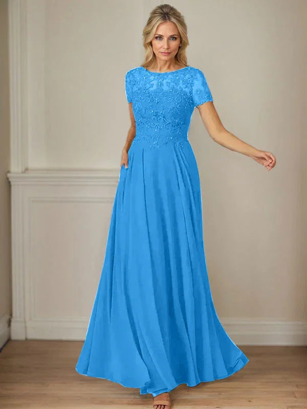 فستان شيفون كحلي داكن برقبة قارب وتطريز بالترتر على شكل حرف A