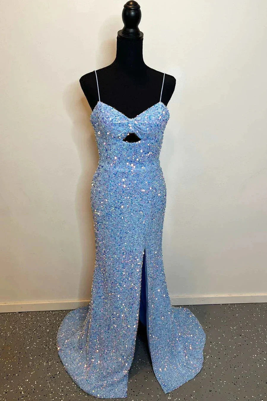 Vestidos de Baile com Recorte e Fenda Vestido de Baile com Alças Finas SYP146
