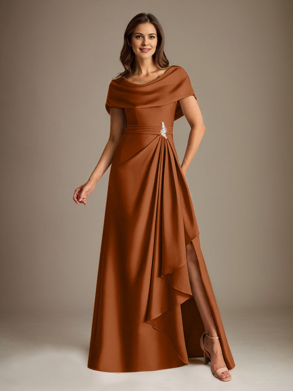 Robe de mère de la mariée en satin extensible, longueur au sol, coupe en A avec encolure dégagée et volants en cascade