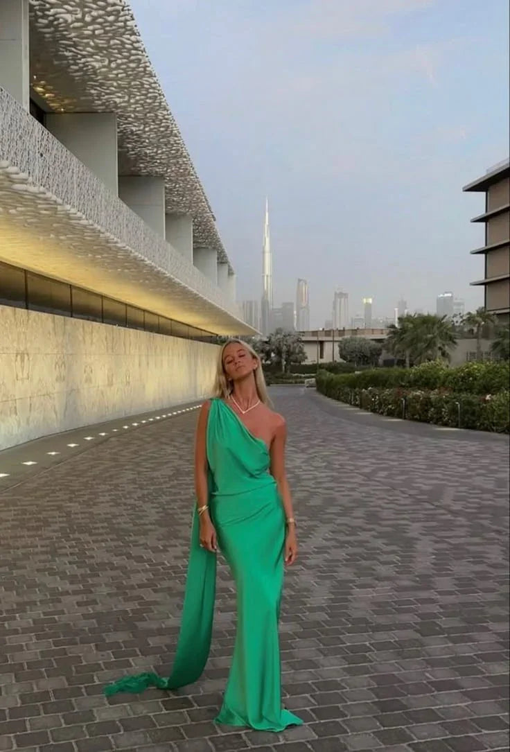 Vestido de Festa Longo em Cetim Verde Único com Um Ombro Só Vestido Formal de Baile Y8489