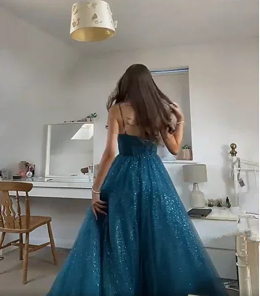 Vestido de Festa Elegante em Tule Brilhante com Alças Finas em Linha A Y406