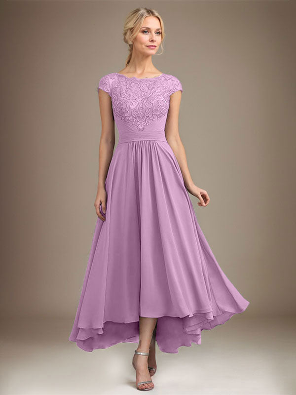 Robe de mère de la mariée en mousseline de soie à dentelle asymétrique illusion en décolleté arrondi et coupe en A avec plis