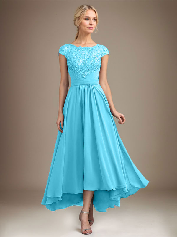Robe de mère de la mariée en mousseline de soie à dentelle asymétrique illusion en décolleté arrondi et coupe en A avec plis