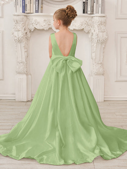 Robe de demoiselle d'honneur en satin sans manches de princesse coupe A avec traîne et nœud 