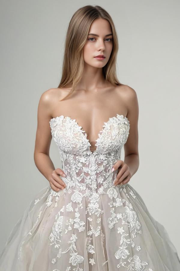 Champagne Tulle Lace Elegant Wedding Dresses Strapless Bridal Gowns