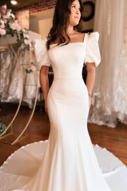 Schickes langes Meerjungfrau-Brautkleid aus Satin mit quadratischem Ausschnitt und rückenfreiem