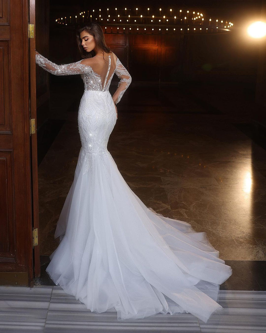 Elegant White Mermaid Lace Beaded Tulle Wedding Dress With Long Sleeves