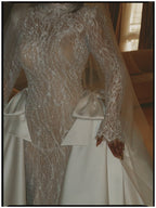 Glamorous Wide Strap Open Back Mermaid Wedding Dress With Lace Appliques