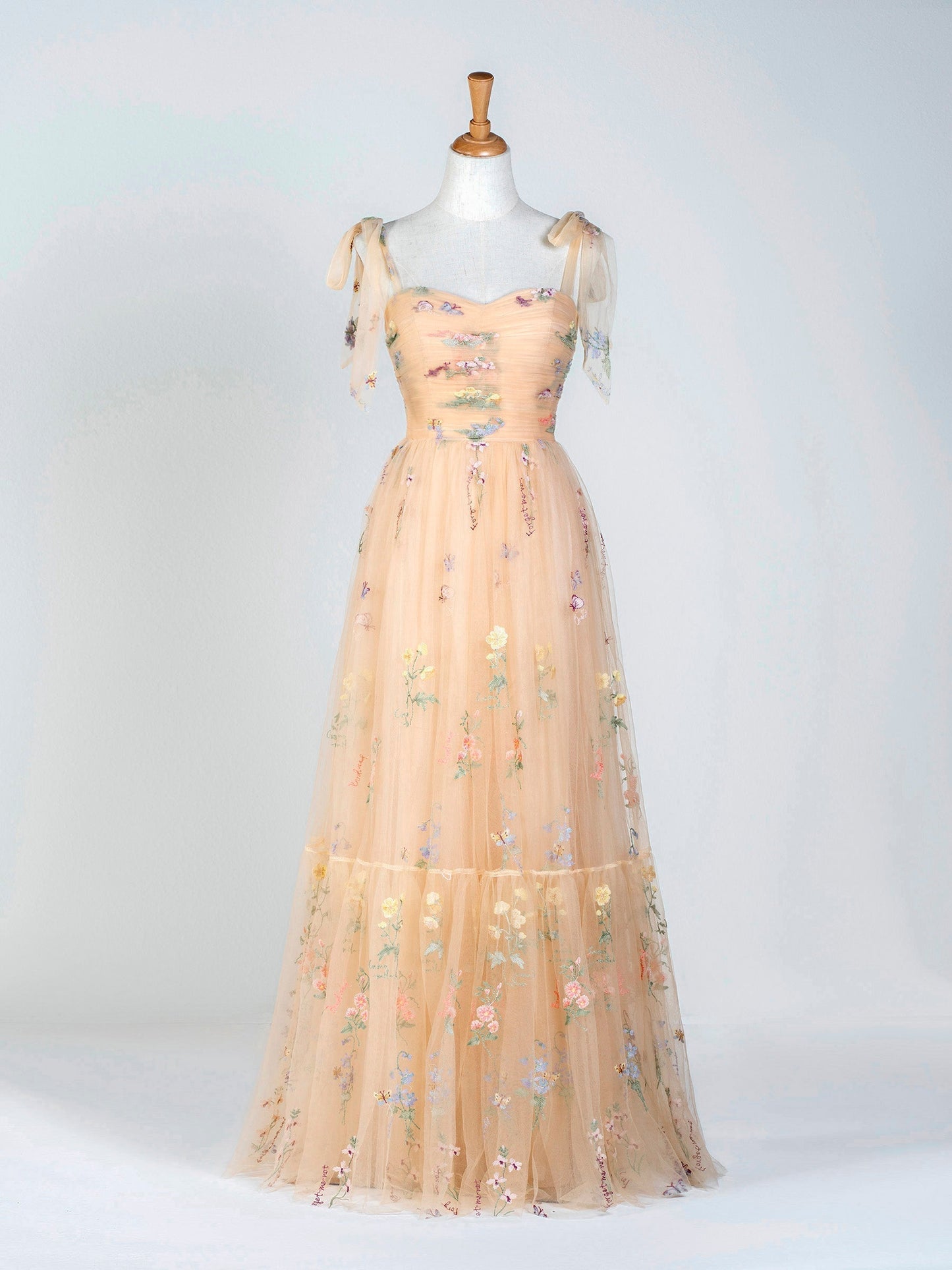 Vestido de fiesta con escote corazón, largo hasta el suelo, de tul bordado floral