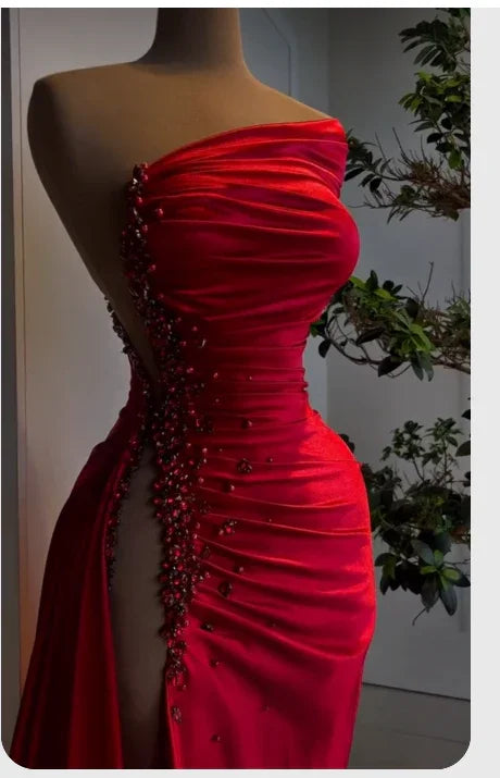 Vestido de noite vermelho com decote assimétrico, cetim, pregas e racha alta, vestido formal encantador Y379