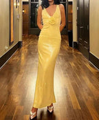 Vestito da sera aderente giallo con paillettes a scollo a V e fiori Y7891