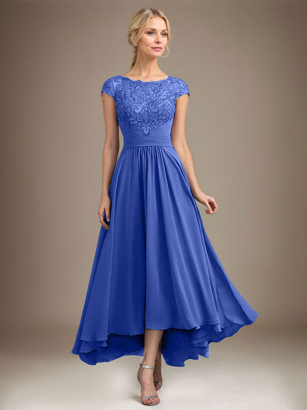 Robe de mère de la mariée en mousseline de soie à dentelle asymétrique illusion en décolleté arrondi et coupe en A avec plis