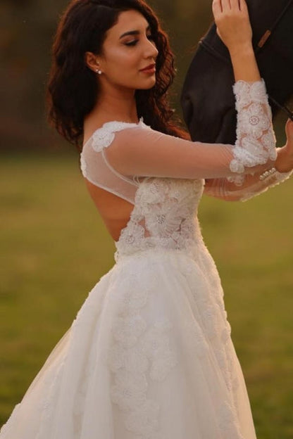 Langes Designer-Brautkleid aus weißer Spitze in A-Linie mit V-Ausschnitt und langen Ärmeln