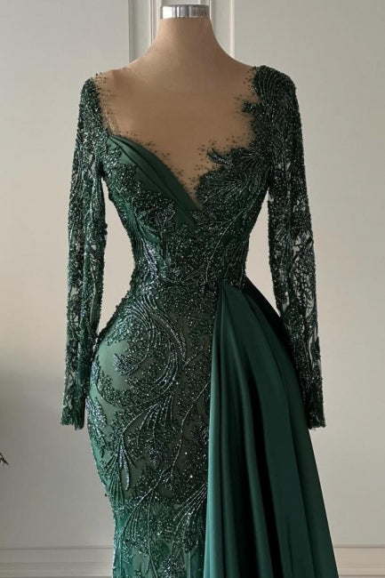 Abito da sera lungo a sirena verde scuro con scollo a V e maniche lunghe in pizzo di stilista