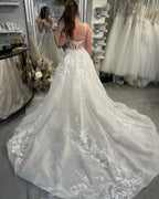 Designer White A Line Spaghetti Straps Sleeveless Tulle Wedding Dress With Lace