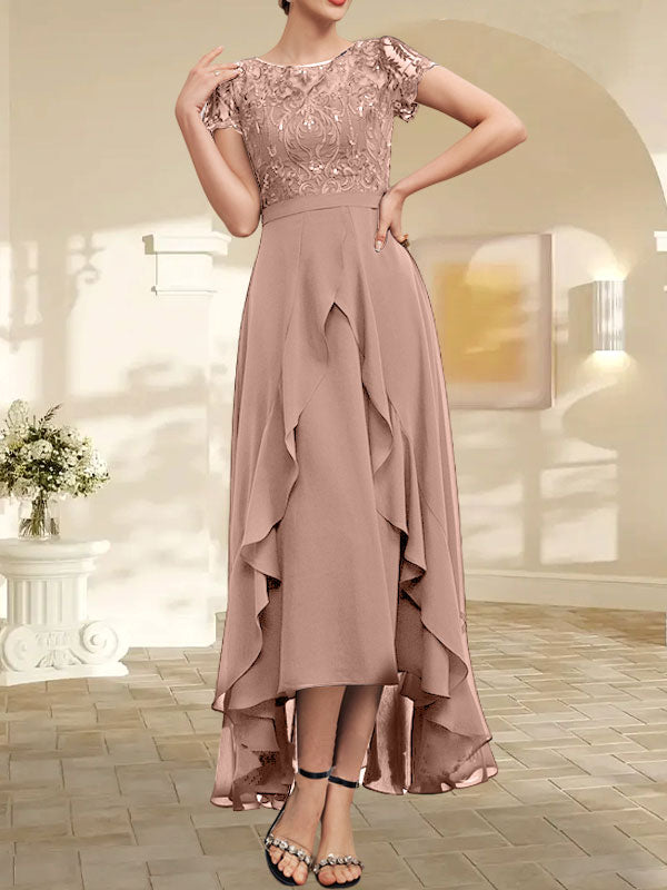 Robe de mère de la mariée en mousseline et dentelle asymétrique illusion à encolure dégagée, coupe en A, avec nœud, volants et paillettes