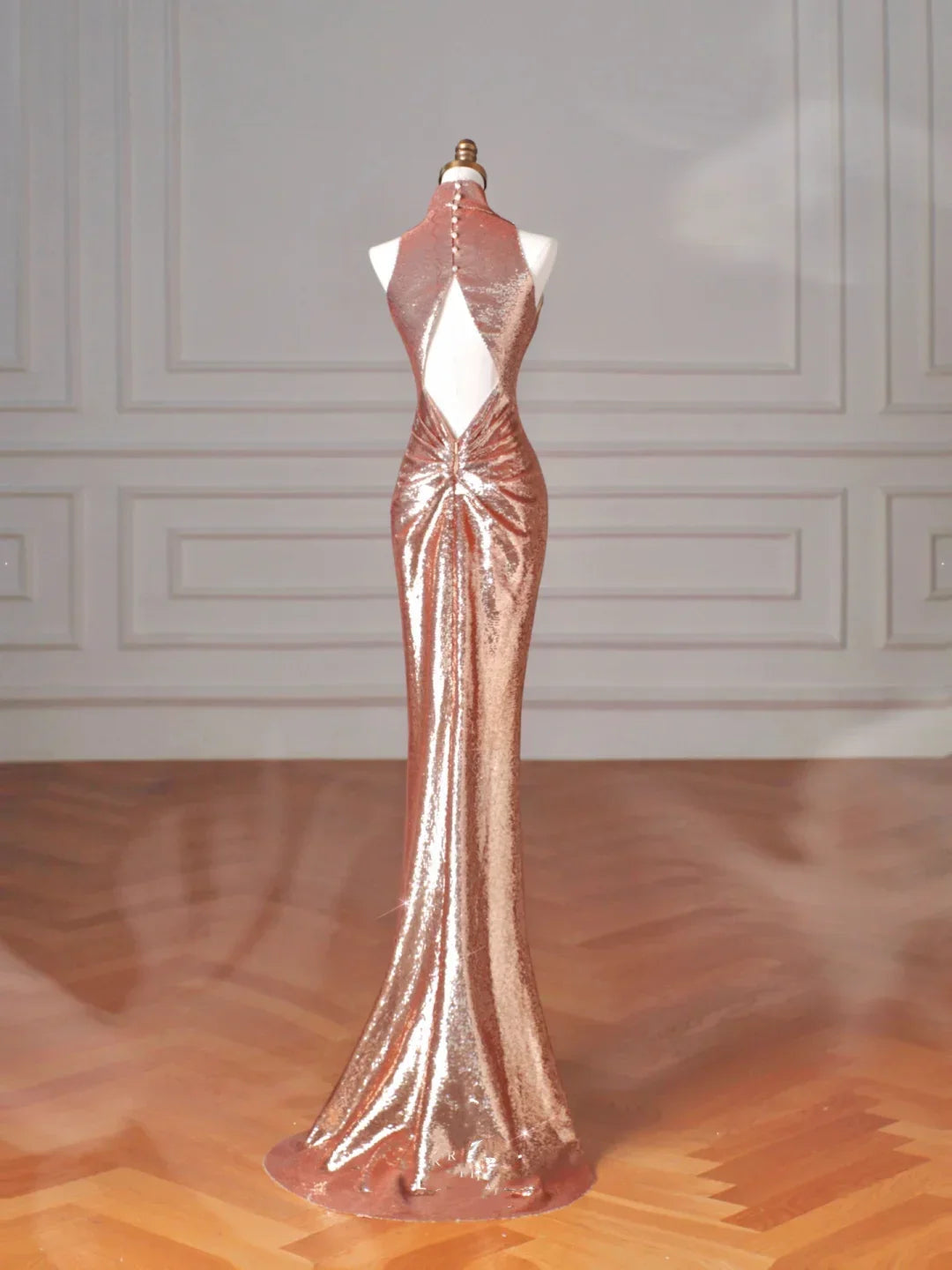 Elegante Abito Lungo da Sera con Paillettes Oro Rosa a Coda di Sirena, Scollo sulla Schiena Y8635