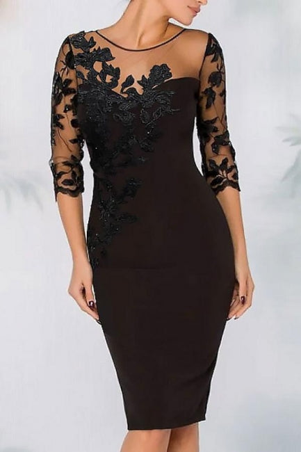 Elegante vestido corto de satén con encaje negro para madre de la novia con mangas