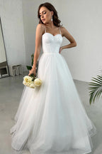 Elegant A-Line Spaghetti Straps Sweetheart Tulle Wedding Dress