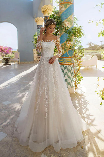 Elegant Long Sleeves Scoop Neck Lace Appliques Beach Wedding Dress