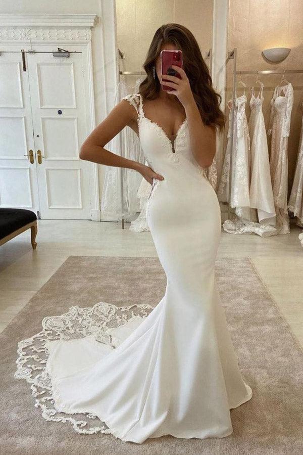 Elegante vestido de novia de satén con escote en V y mangas cortas de sirena con apliques de encaje