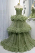 Abito elegante da cerimonia in tulle verde a balze plissettate con spalline PSK417