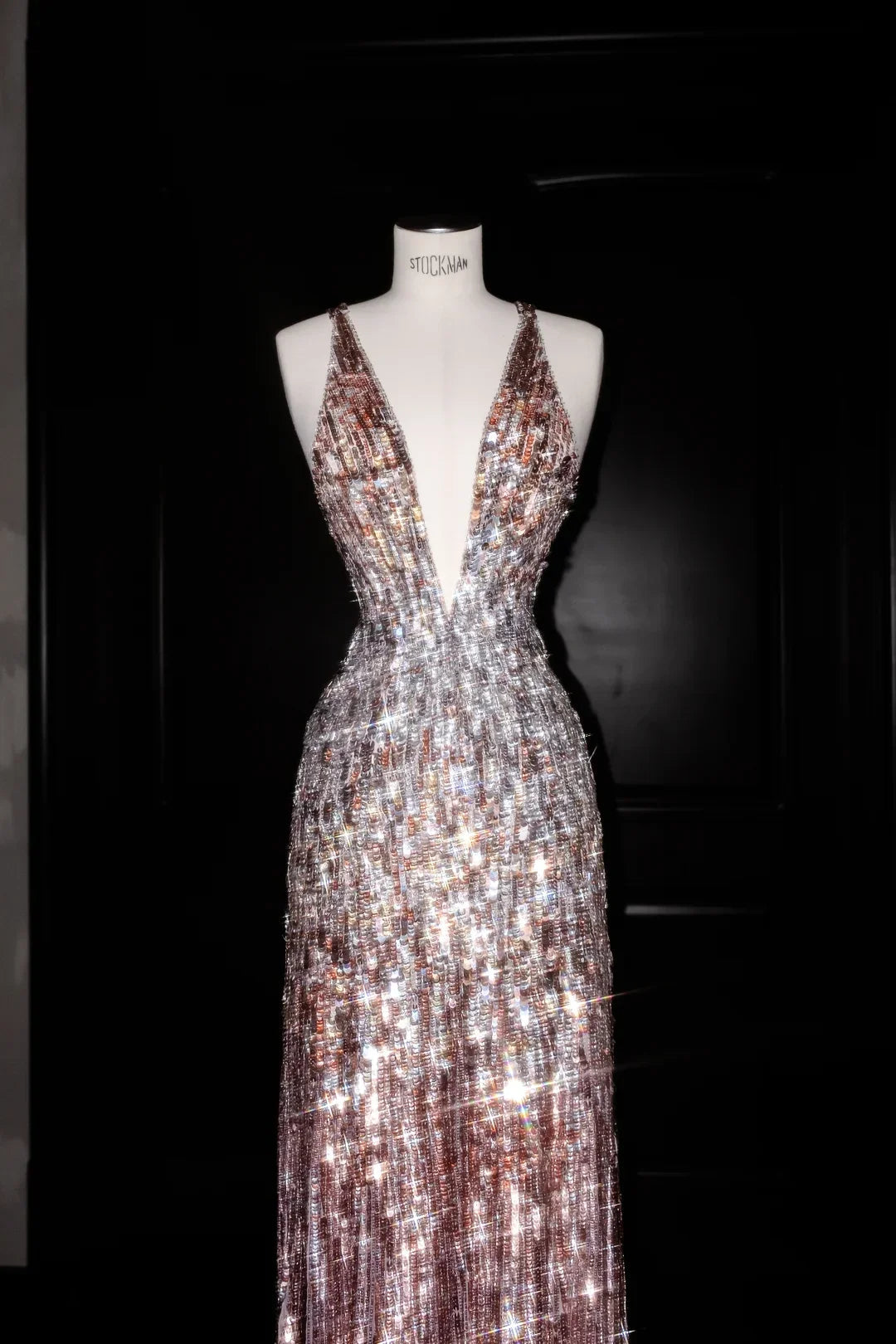 Abito da sera lungo formale con scollo profondo a V, senza schienale, ricoperto di paillettes di lusso, abito da ballo Y8683