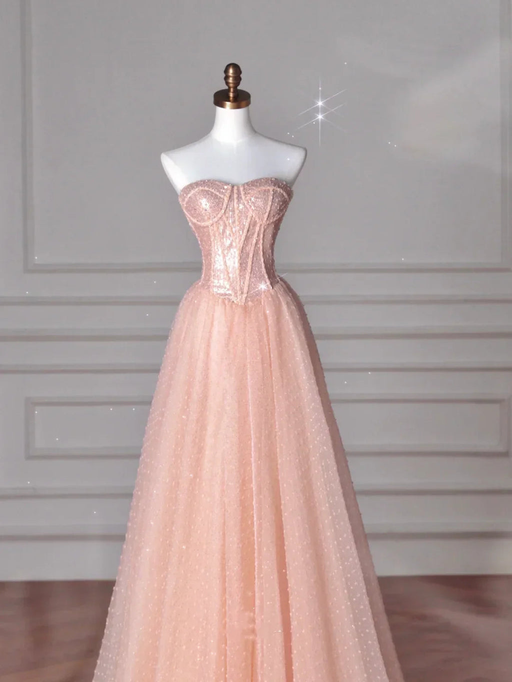 Abito lungo da sera e da ballo a linea A in tulle con paillettes rosa pesca senza spalline Y8645