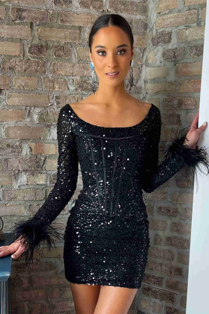 Vestido de fiesta con lentejuelas y mangas largas