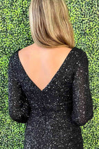 Abito da rientro a casa con scollo a V, maniche lunghe e paillettes, aderente