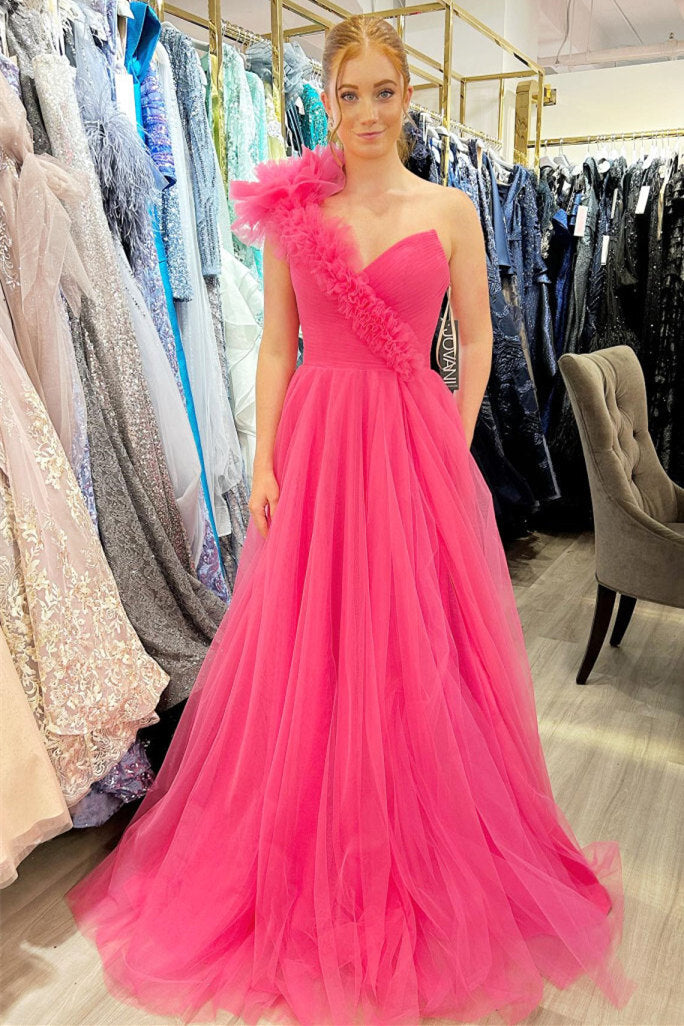 Abito da sera lungo in tulle con spalla scoperta a linea ad A e balze