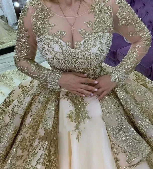 Abiti da ballo con balze in champagne Abiti da quindici anni Applicazioni di perline e paillettes Abito lungo a maniche lunghe da cerimonia da principessa Y4952