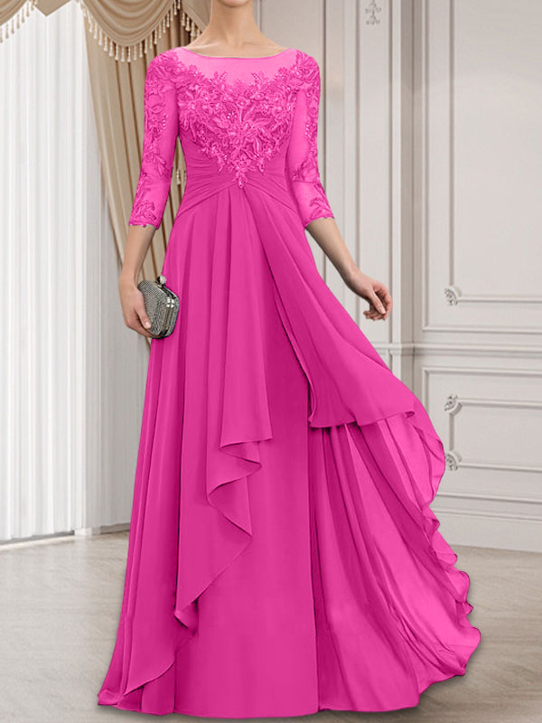 Robe de mère de la mariée en dentelle et mousseline, longueur au sol, ligne en A, décolleté en U avec volants en cascade