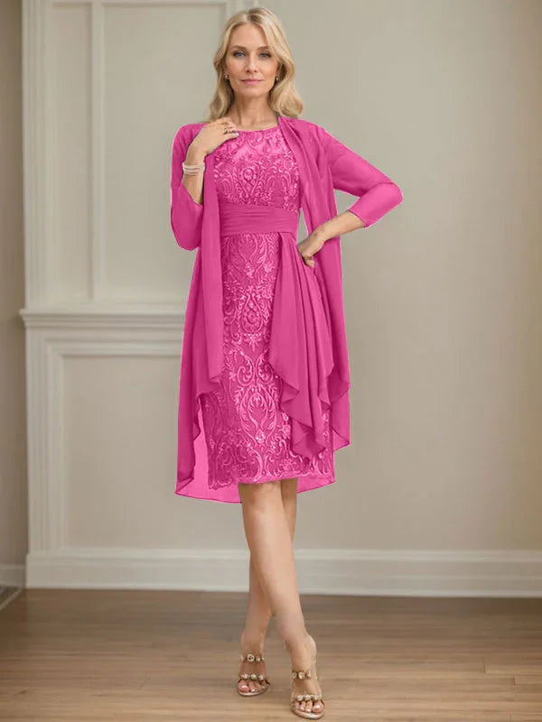 Abito da madre della sposa in pizzo e chiffon con gonna a colonna a effetto illusion fino al ginocchio, con balze a cascata e paillettes