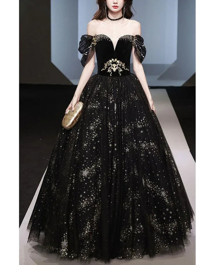 Abito da sera nero con paillettes scintillanti in tulle, linea a campana, scollatura a spalle scoperte, modello Y8034