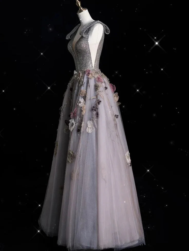 Charmantes graues Ballkleid mit V-Ausschnitt, Tüll und Blumenmuster, langes Abendkleid, Abschlussballkleid Y7953
