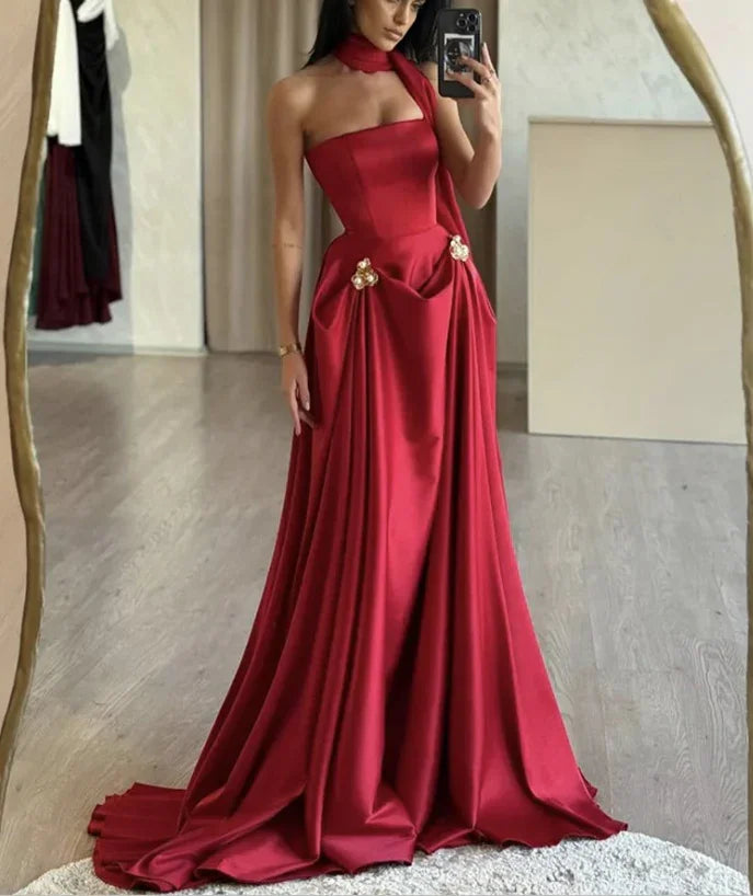 Encantador vestido largo de fiesta burdeos de satén en línea A sin tirantes vestido de noche Y8046