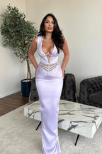 Abito da sera lungo a sirena senza maniche con scollo a V e strass scintillanti