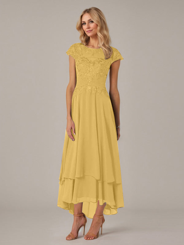 Robe de mère de la mariée en dentelle en mousseline asymétrique à encolure bateau illusion et plis avec appliqué, coupe en A