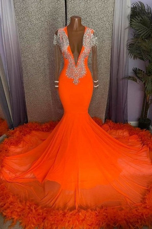 Wunderschönes langes orangefarbenes Meerjungfrau-Ballkleid mit Quaste und V-Ausschnitt und Ärmeln