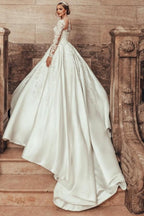 Gorgeous Princess A-line Satin Lace Wedding Dresses With Long Sleeves