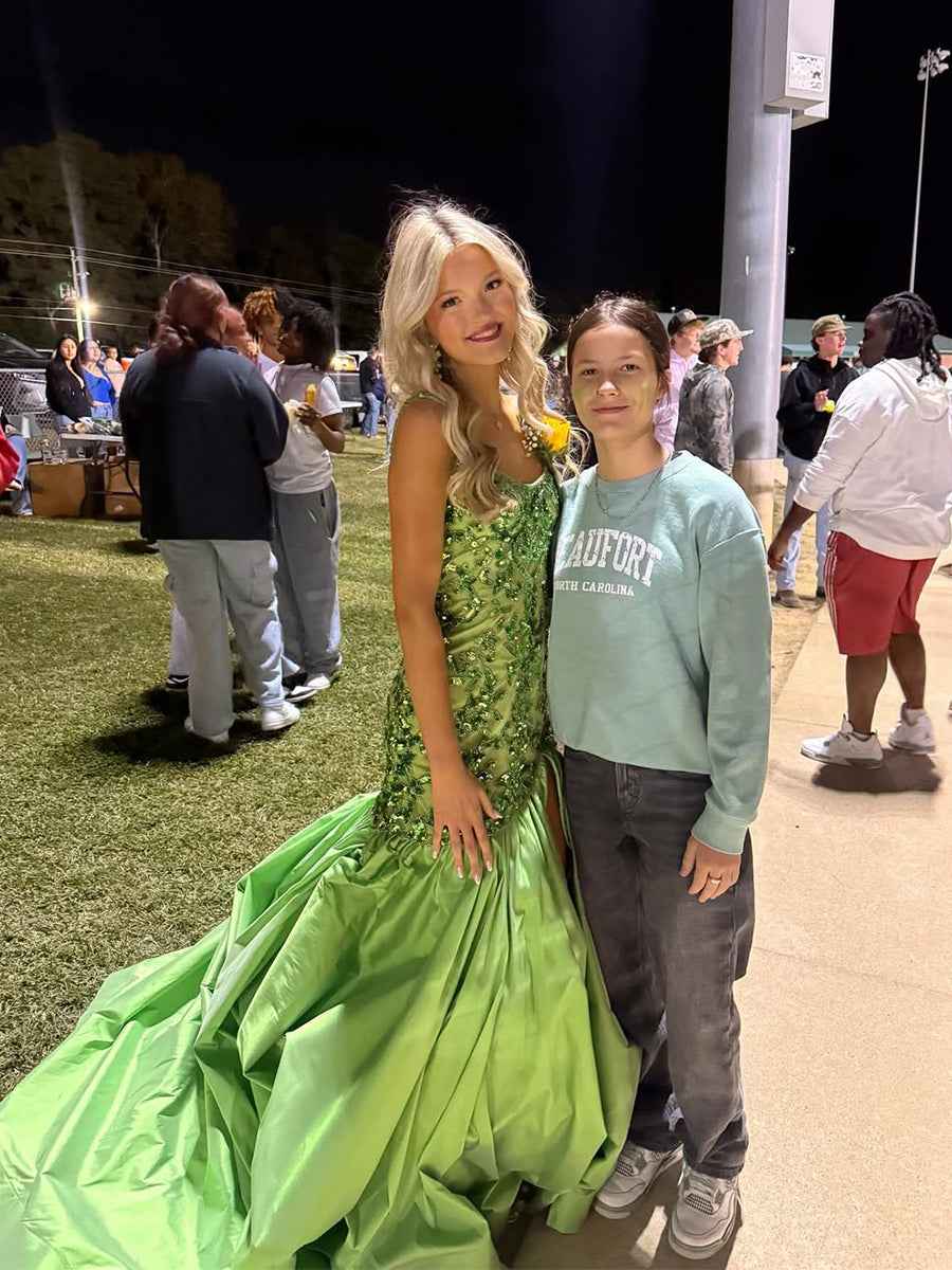 Green Mermaid Satin Prom Dress With Beaded Sequins And Floral Appliques Slit