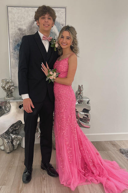 Vestidos de fiesta de tul verde sirena con escote redondo y cordones.