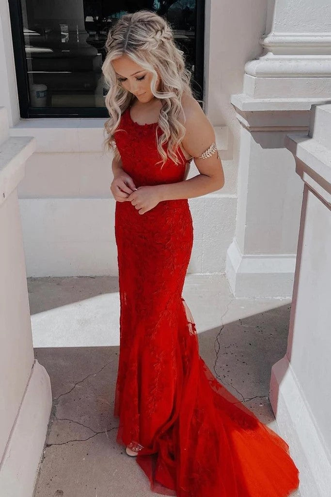 Vestidos de fiesta de tul verde sirena con escote redondo y cordones.