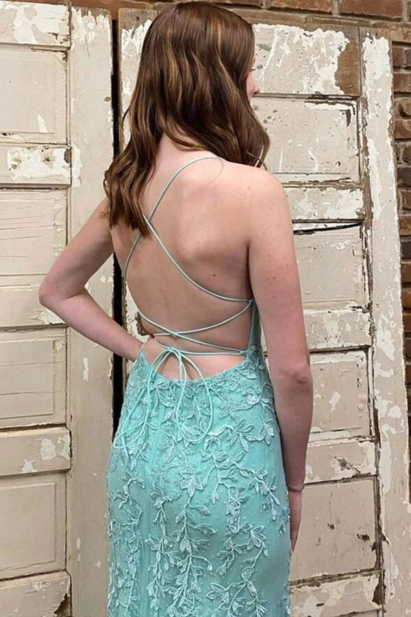 Vestidos de fiesta de tul verde sirena con escote redondo y cordones.