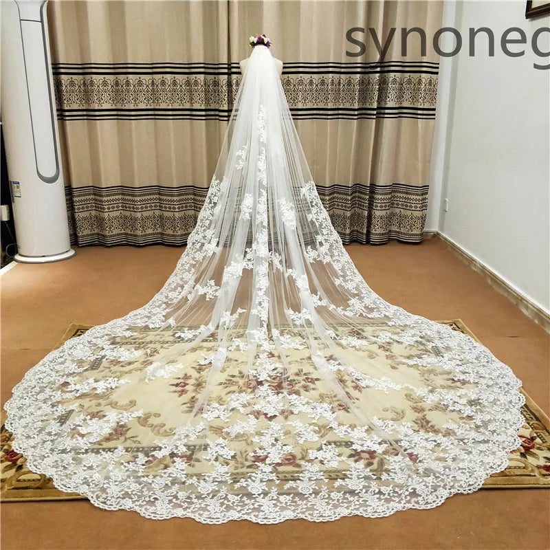 Cathedral Bridal Veil One Layer Lace Trim With Metal Comb For Wedding