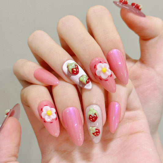Uñas 3D con forma de huevo de fresa pintadas a mano para primavera y verano, totalmente hechas a mano. 