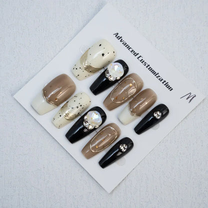 10 uñas postizas artificiales con diseño de uñas de imitación de lujo con brillo mate. 