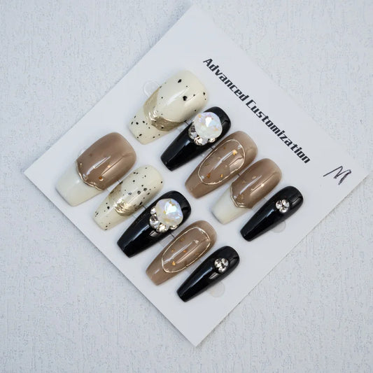 10 uñas postizas artificiales con diseño de uñas de imitación de lujo con brillo mate. 